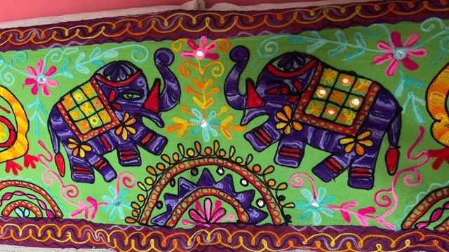 Preciosas decoraciones/tela/ mantel tela bordada