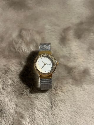 Reloj Feveli Dorado y Plateado