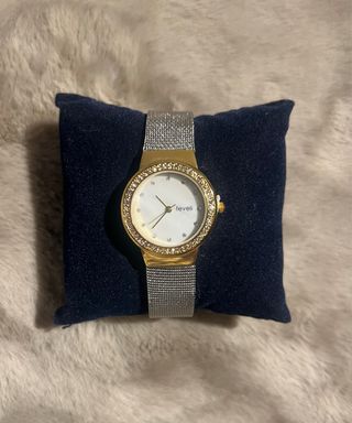 Reloj Feveli Dorado y Plateado