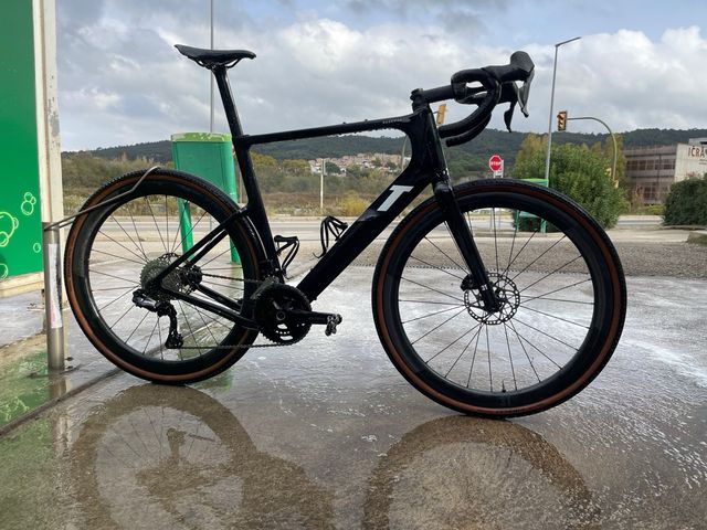 Bicicleta Gravel 3T Racemax 2025