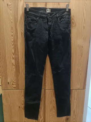 Pantalones vaqueros negros
