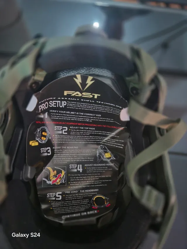 Casco táctico militar verde