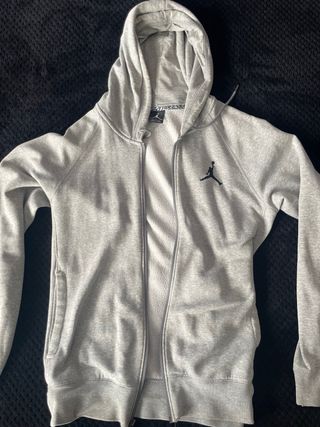 Chaqueta Jordan Gris con Cremallera