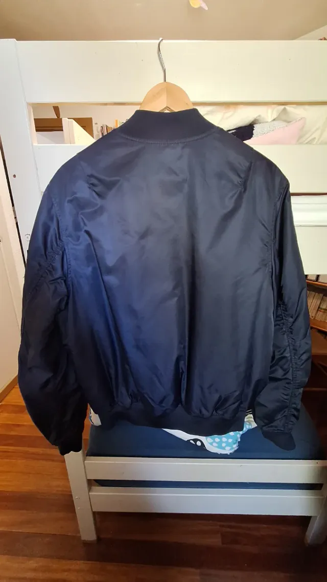 Chaqueta Bomber Azul Marino