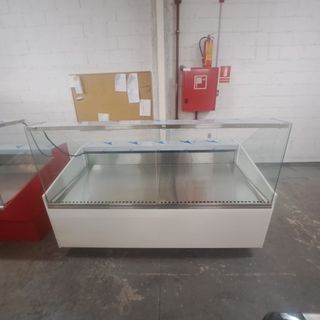 Vitrina Expositora fabricamos a cualquier medida