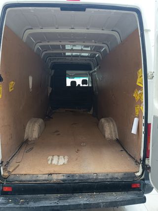 Volkswagen LT28 2006