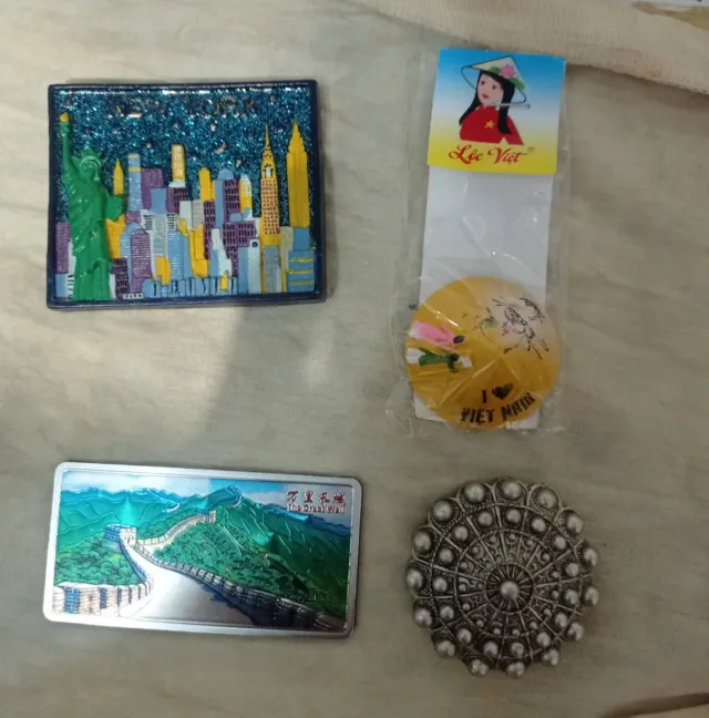 De China,el precio es por los 4 Salamanca( botón c