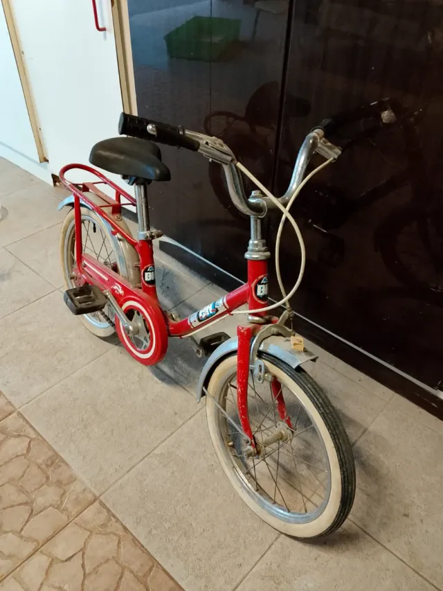 Bicicleta BH infantil roja
