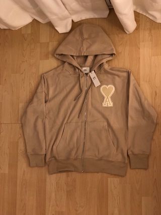 Sudadera AMI Paris Beige con Logo Corazón