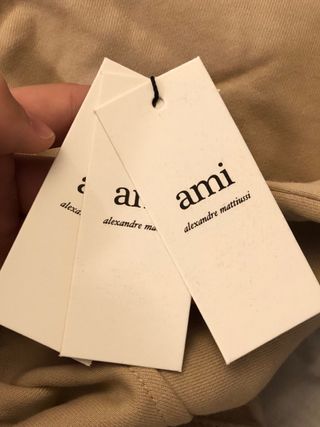 Sudadera AMI Paris Beige con Logo Corazón