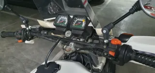 Cagiva Elefant Lucky Explorer 650