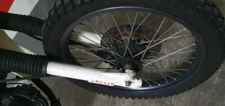 Cagiva Elefant Lucky Explorer 650