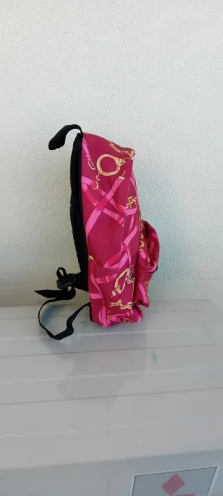 Zaino Eastpak fantasia catene e cinture