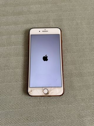 iPhone 8 Plus Rosa 64GB con Caja Original y funda.