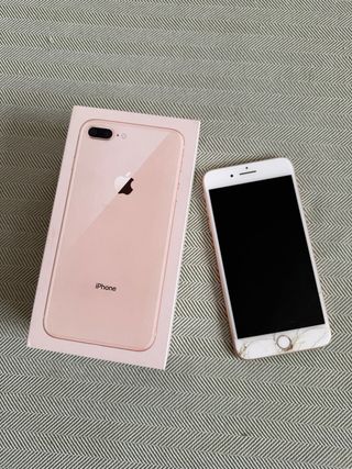 iPhone 8 Plus Rosa 64GB con Caja Original y funda.