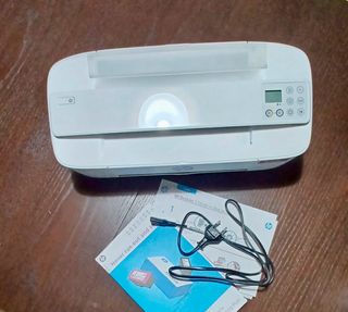 Impresora HP DeskJet 3750 All-in-One Wi-Fi. Nueva.