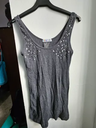 Camiseta DenimCo gris lentejuelas talla L