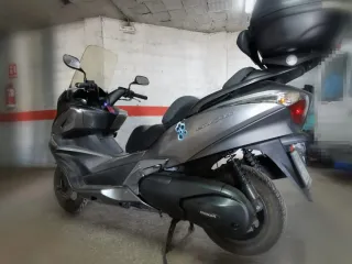 Honda Silver Wing T 400, año 2010, 82000 km.