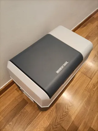 Nevera Mobicool FR40 12V/220V