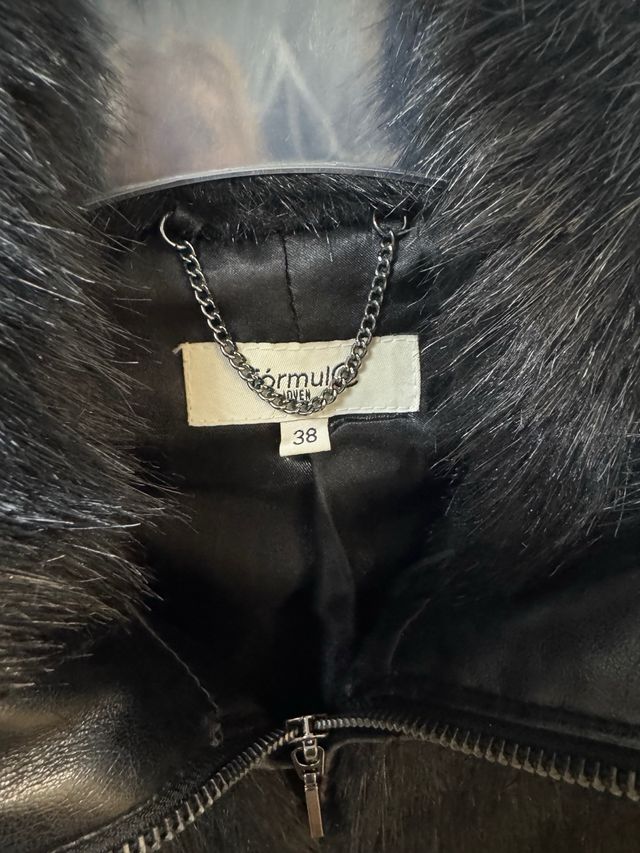 Cazadora pelo negro Talla 38