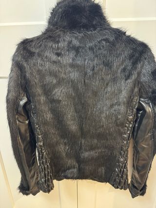 Cazadora pelo negro Talla 38