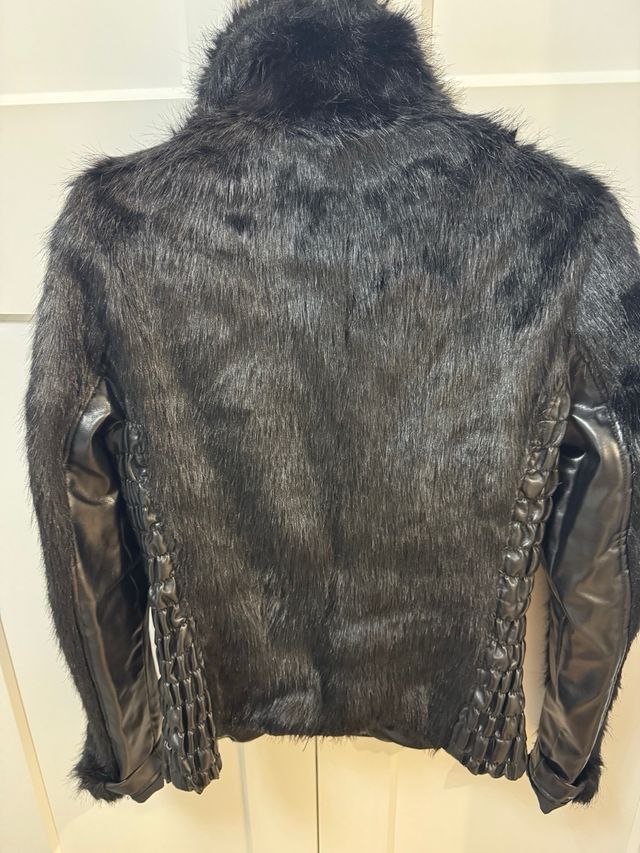 Cazadora pelo negro Talla 38