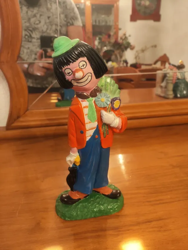 Figura payaso vintage pintada a mano