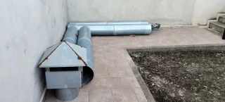 Tubo de chimenea galvanizado metálico