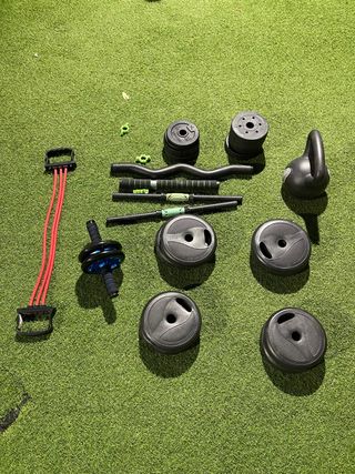 Equipo de gimnasio: Mancuernas y bandas