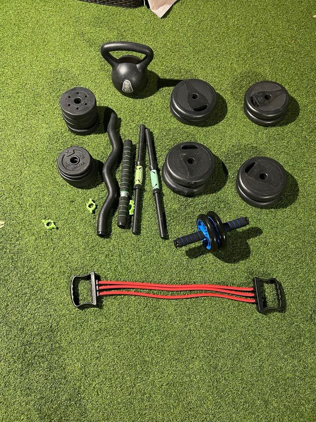 Equipo de gimnasio: Mancuernas y bandas