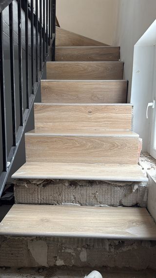 Trabajo de alicatado Escaleras