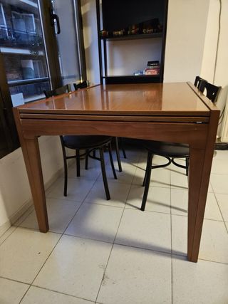 Mesa de comedor extensible