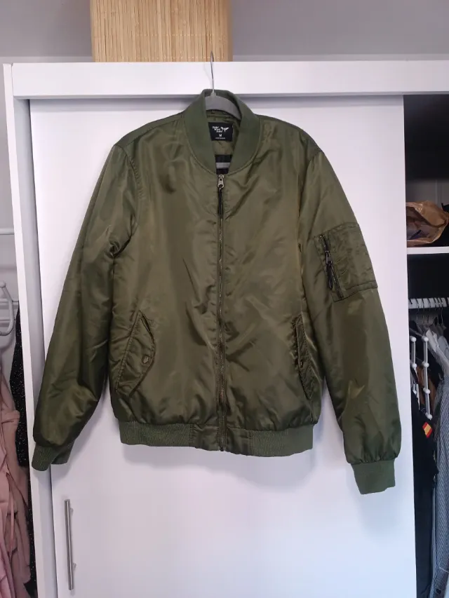 Chaqueta Bomber Verde Talla M