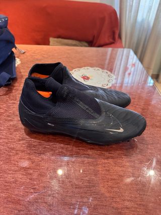 Botas de fútbol Nike Phantom