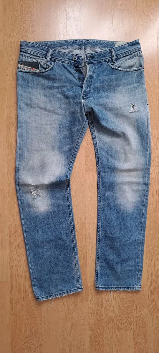 Pantalón vaquero Diesel talla 34