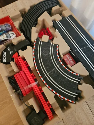 Scalextric Compact Cupra Racing Nuevo