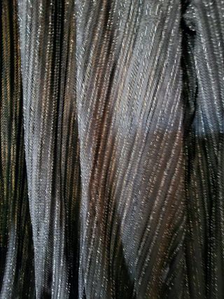 Blusa negra con brillo y cuello alto – MS Mode XL