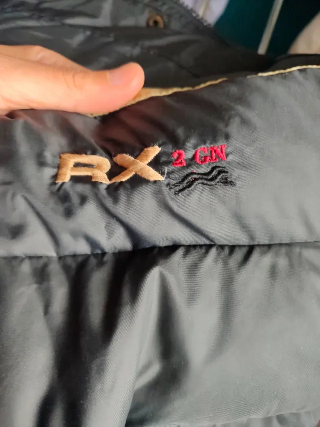 Plumífero Negro y Beige