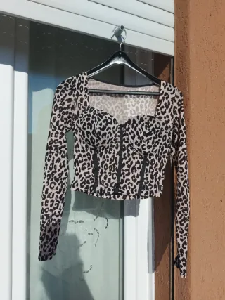 Maglia leopardata manica lunga