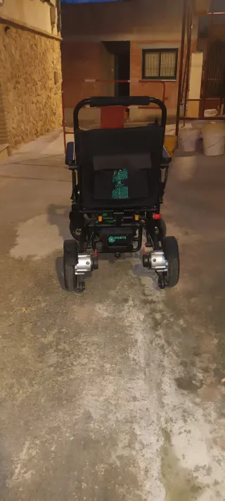 Silla de ruedas eléctrica Keiko-One, plegable