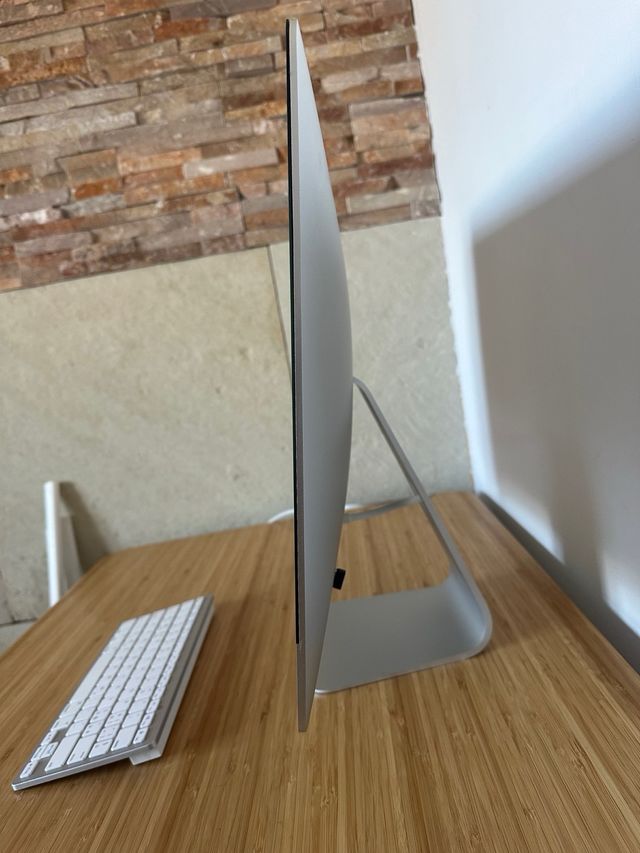 iMac 21.5 / 16GB RAM / 1.25TB SSD
