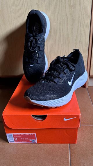 Scarpe running Nike donna nere e bianche