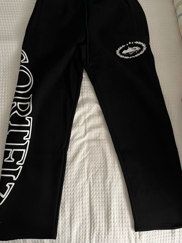 Pantalón Corteiz Negro