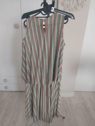 Conjunto de falda y top marca Jot