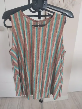 Conjunto de falda y top marca Jot