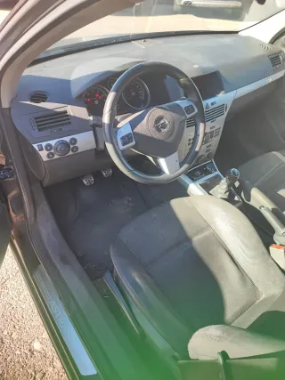 Opel Astra 2007