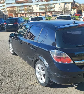 Opel Astra 2007