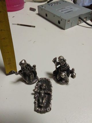 Sacra Famiglia in metallo