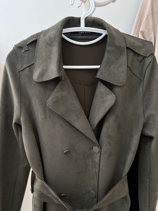 Abrigo ZARA Verde Militar Talla M