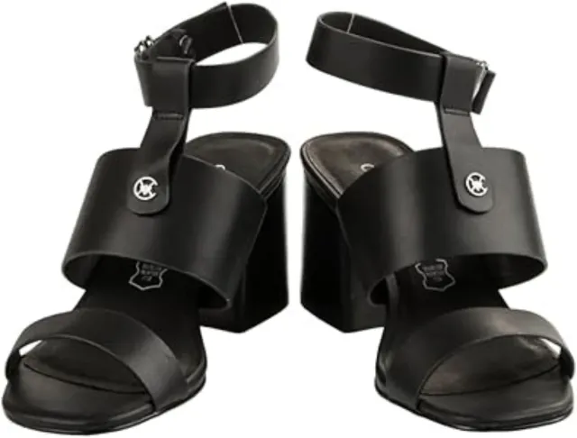 Sandalias de tacón negras para mujer